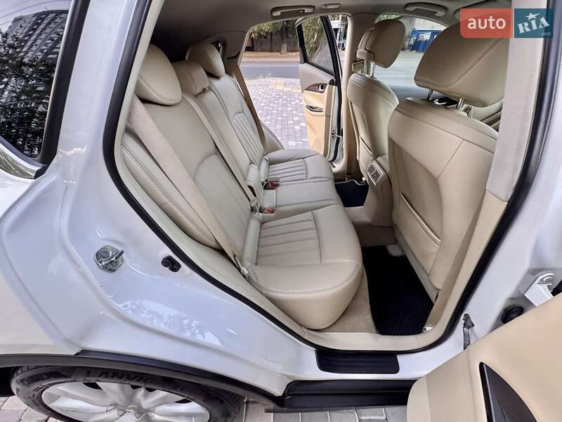 Позашляховик / Кросовер Infiniti EX 25 2011 в Одесі