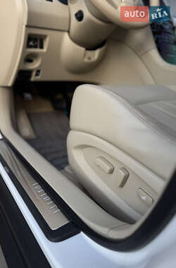 Внедорожник / Кроссовер Infiniti EX 25 2012 в 