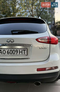 Внедорожник / Кроссовер Infiniti EX 25 2012 в 