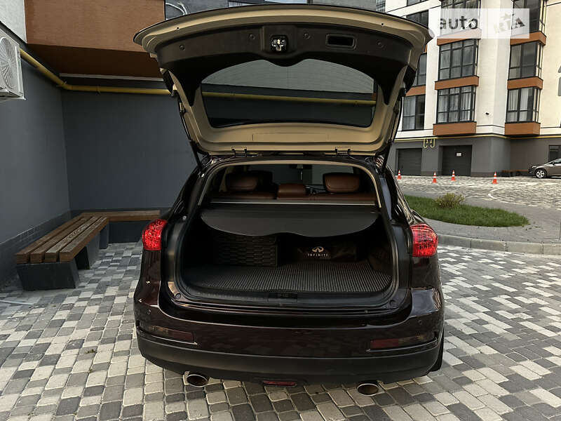 Позашляховик / Кросовер Infiniti EX 35 2009 в Івано-Франківську