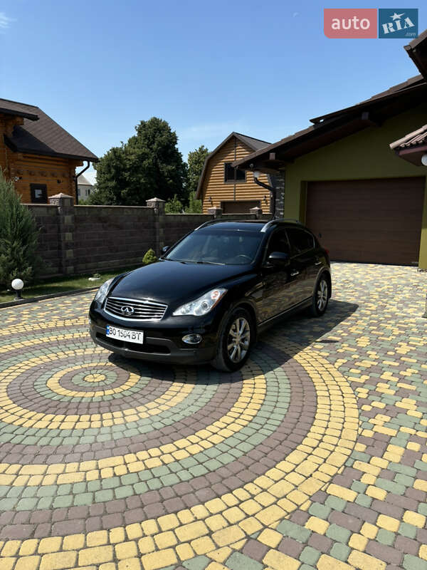 Infiniti EX 35 2012