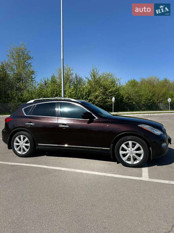 Внедорожник / Кроссовер Infiniti EX 35 2007 в Запорожье