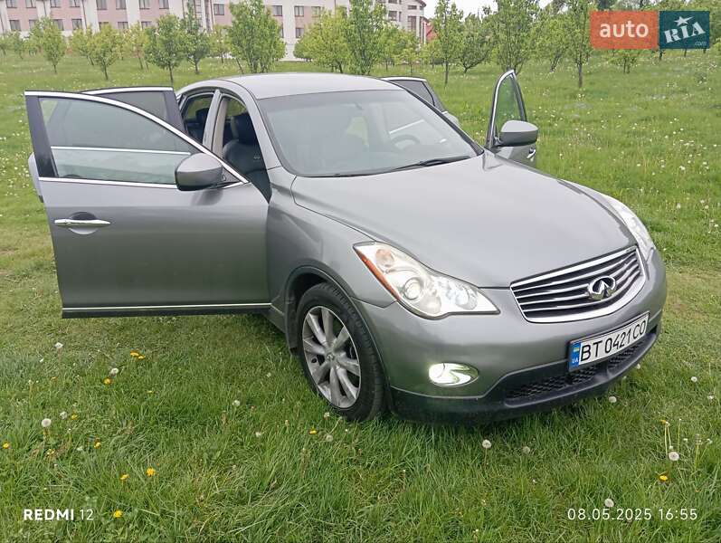 Позашляховик / Кросовер Infiniti EX 35 2011 в 