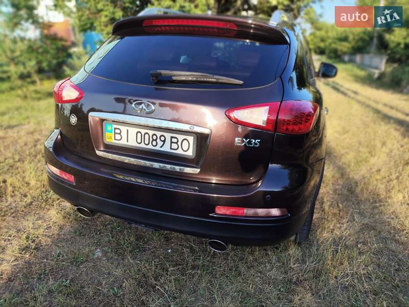 Внедорожник / Кроссовер Infiniti EX 35 2008 в Лубнах фото 4 Внедорожник / Кроссовер Infiniti EX 35 2008 в Лубнах