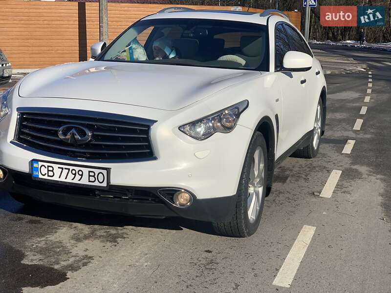 Позашляховик / Кросовер Infiniti FX 30 2012 в Чернігові