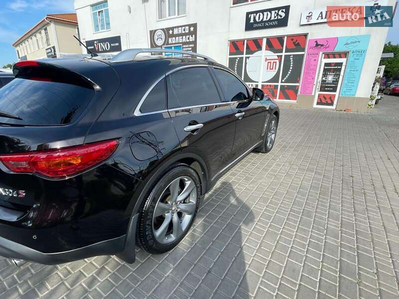Внедорожник / Кроссовер Infiniti FX 30 2011 в Одессе