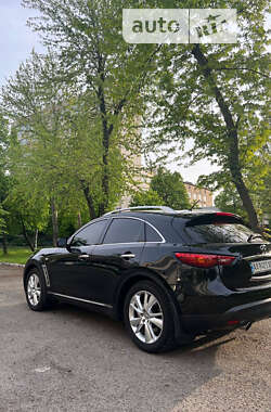 Внедорожник / Кроссовер Infiniti FX 30 2013 в Киеве