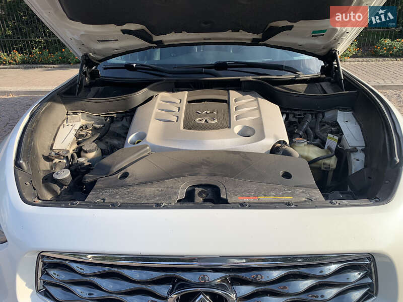 Позашляховик / Кросовер Infiniti FX 30 2011 в Корсунь-Шевченківському