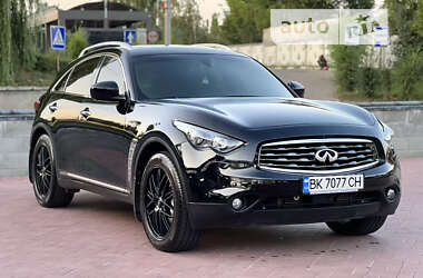 Позашляховик / Кросовер Infiniti FX 30 2011 в Рівному