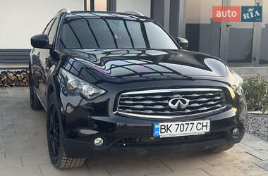 Внедорожник / Кроссовер Infiniti FX 30 2011 в Ровно