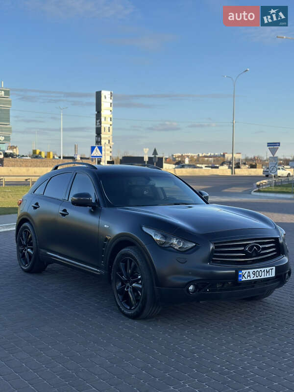 Позашляховик / Кросовер Infiniti FX 30 2012 в Києві