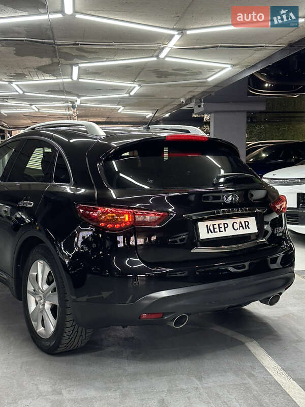 Позашляховик / Кросовер Infiniti FX 30 2012 в Одесі