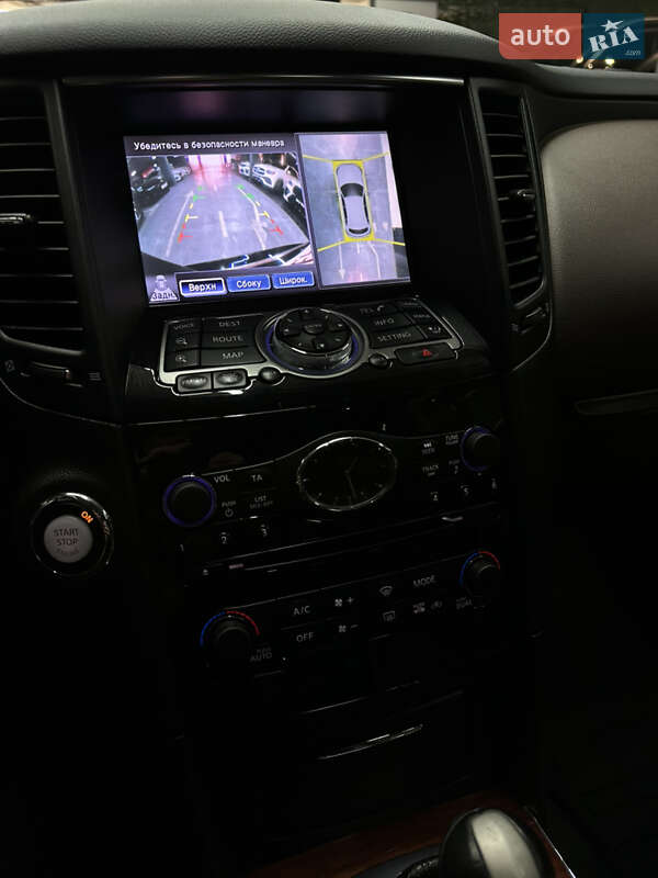 Позашляховик / Кросовер Infiniti FX 30 2012 в Одесі