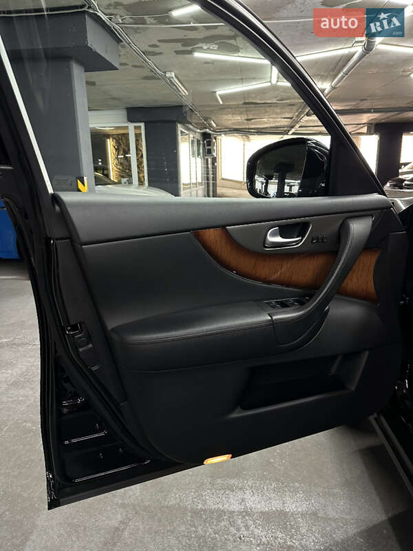 Позашляховик / Кросовер Infiniti FX 30 2012 в Одесі