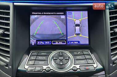 Внедорожник / Кроссовер Infiniti FX 30 2012 в 