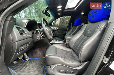 Внедорожник / Кроссовер Infiniti FX 30 2012 в 