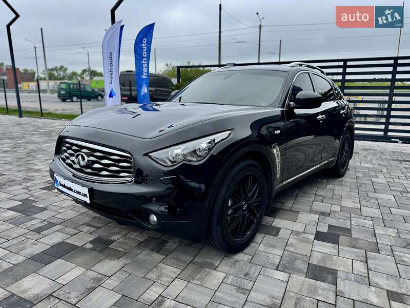 Внедорожник / Кроссовер Infiniti FX 30 2011 в Ровно фото 9 Внедорожник / Кроссовер Infiniti FX 30 2011 в Ровно