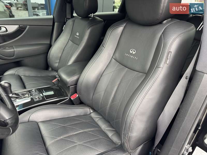 Внедорожник / Кроссовер Infiniti FX 30 2011 в Ровно фото 19 Внедорожник / Кроссовер Infiniti FX 30 2011 в Ровно