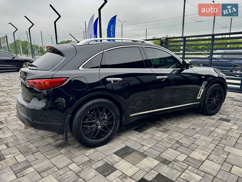 Внедорожник / Кроссовер Infiniti FX 30 2011 в Ровно фото 3 Внедорожник / Кроссовер Infiniti FX 30 2011 в Ровно