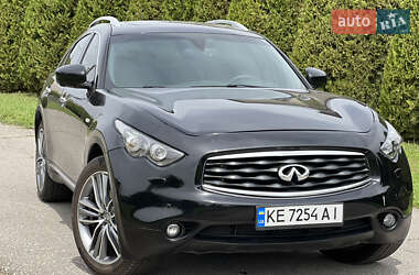 Внедорожник / Кроссовер Infiniti FX 30 2010 в 