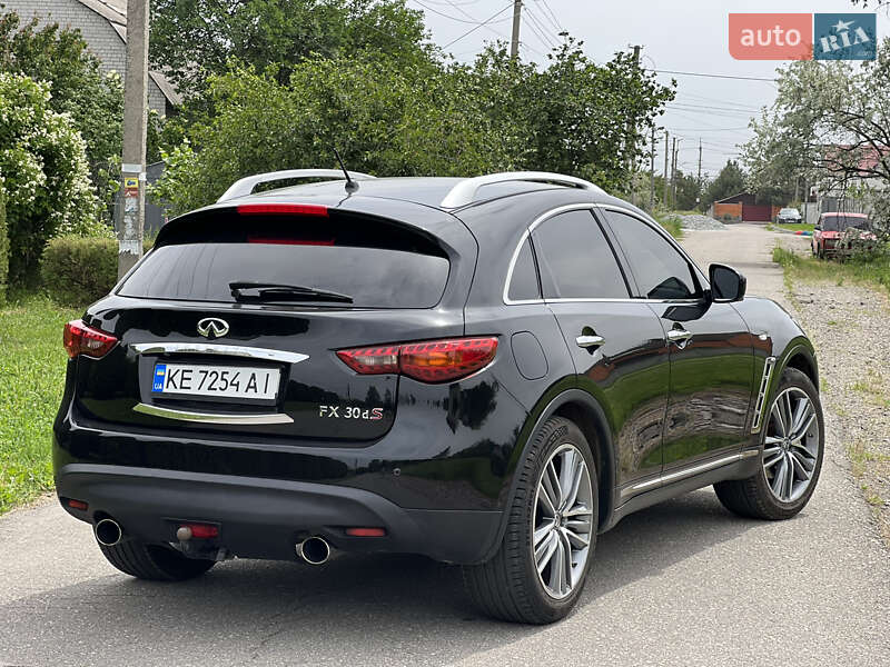 Позашляховик / Кросовер Infiniti FX 30 2010 в Дніпрі