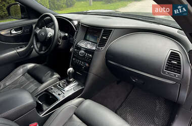 Внедорожник / Кроссовер Infiniti FX 30 2010 в 
