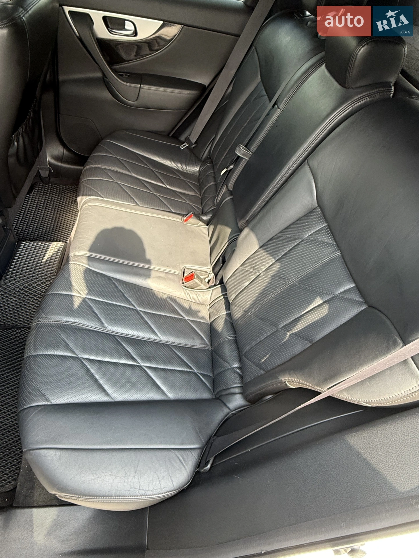 2011 Infiniti FX - мініатюра 13