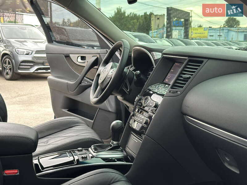 Позашляховик / Кросовер Infiniti FX 30 2012 в Харкові