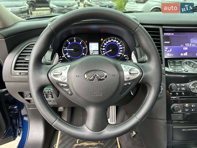 Позашляховик / Кросовер Infiniti FX 30 2012 в Харкові