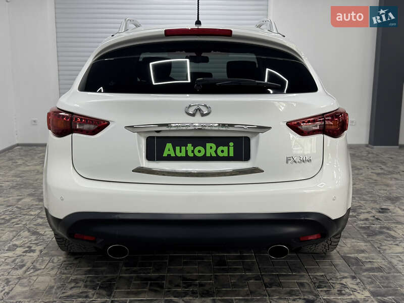 Позашляховик / Кросовер Infiniti FX 30 2013 в Одесі