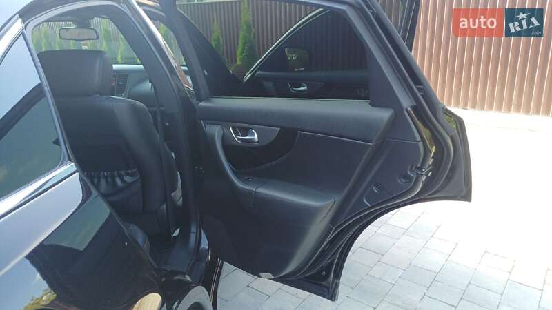 Внедорожник / Кроссовер Infiniti FX 30 2011 в Дрогобыче