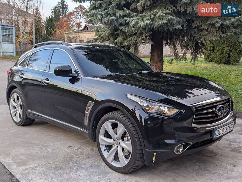 Внедорожник / Кроссовер Infiniti FX 30 2011 в Дубно