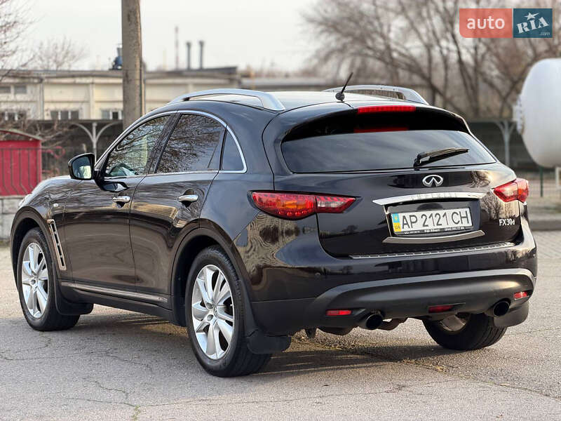 Внедорожник / Кроссовер Infiniti FX 30 2012 в Запорожье