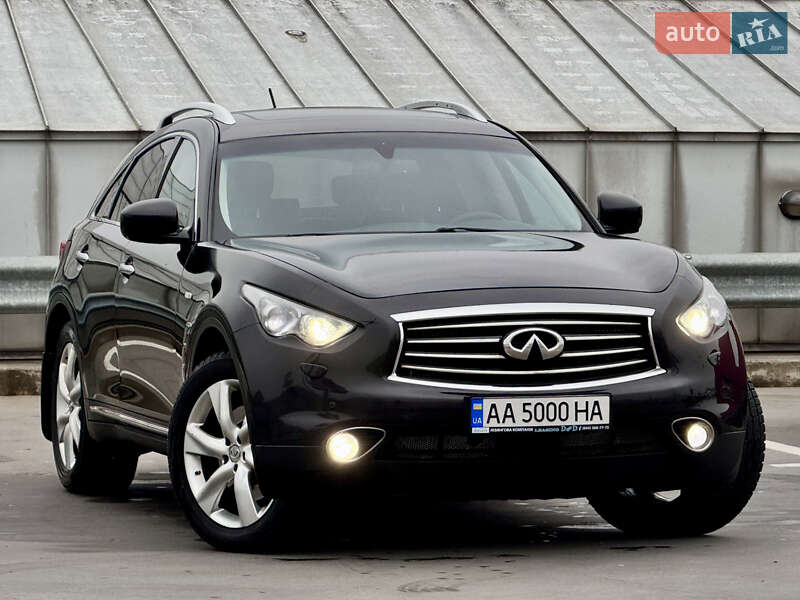 Внедорожник / Кроссовер Infiniti FX 30 2012 в Киеве фото 6 Внедорожник / Кроссовер Infiniti FX 30 2012 в Киеве