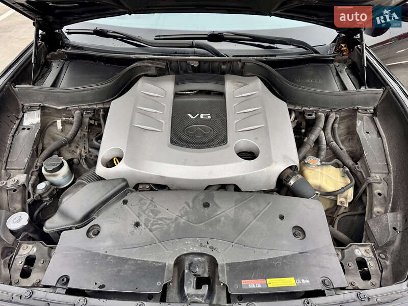 Внедорожник / Кроссовер Infiniti FX 30 2012 в Киеве фото 42 Внедорожник / Кроссовер Infiniti FX 30 2012 в Киеве