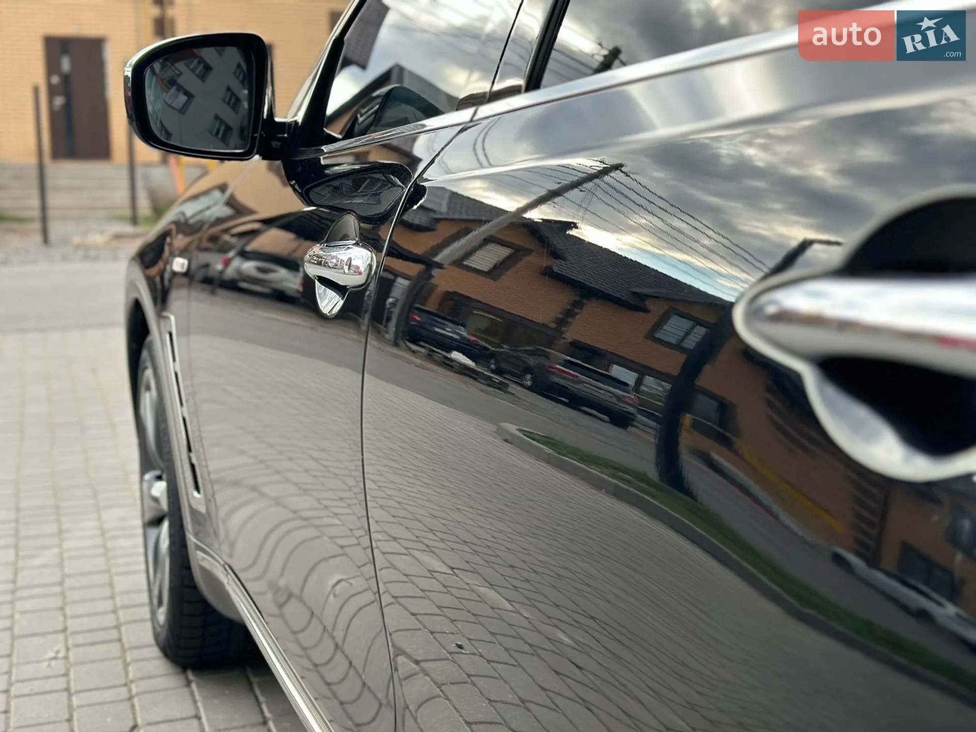 2011 Infiniti FX - мініатюра 28