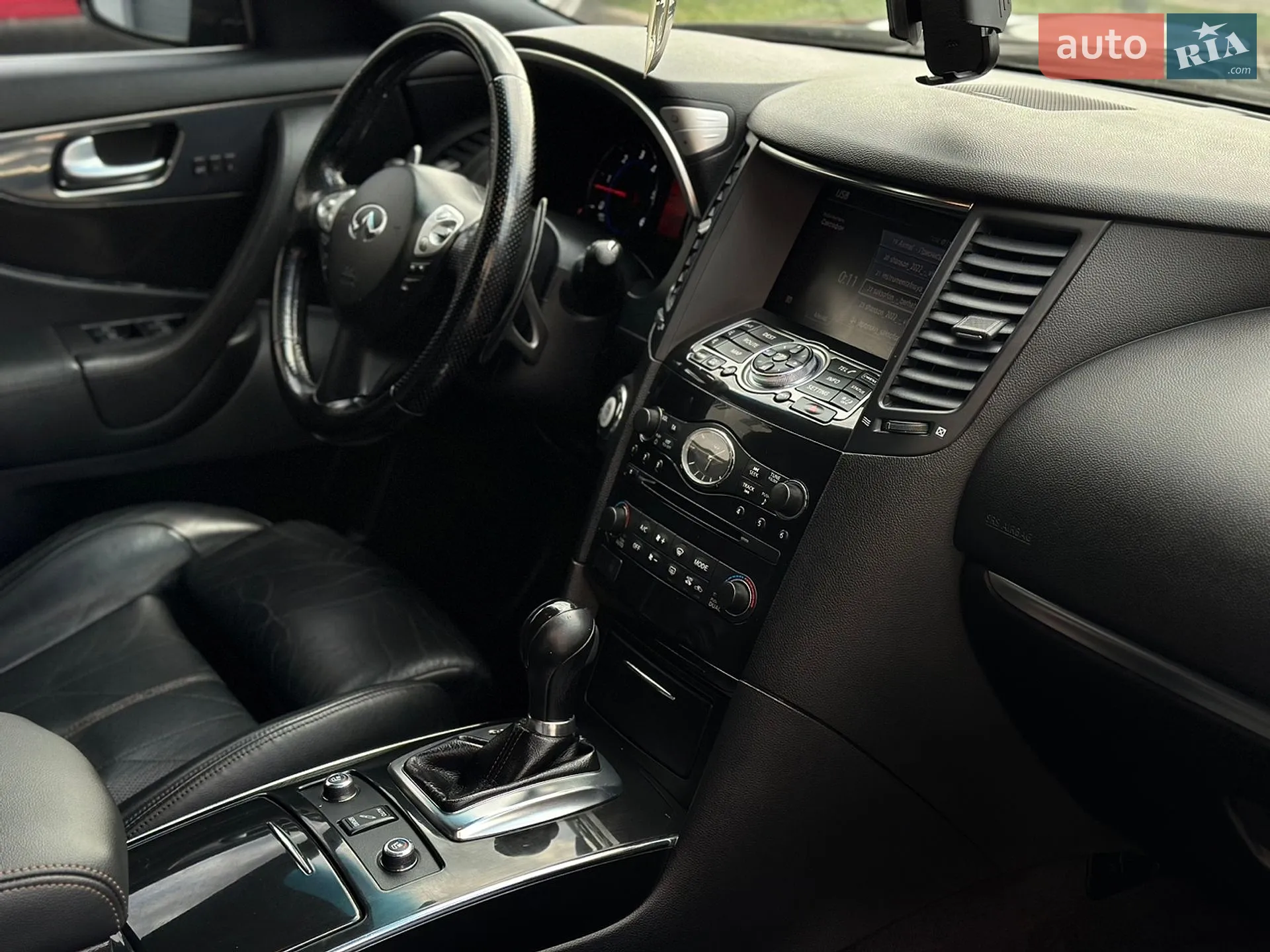 2011 Infiniti FX - мініатюра 40