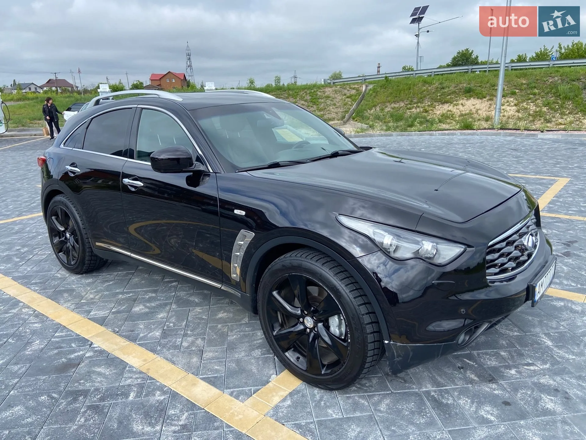 2011 Infiniti FX - мініатюра 9