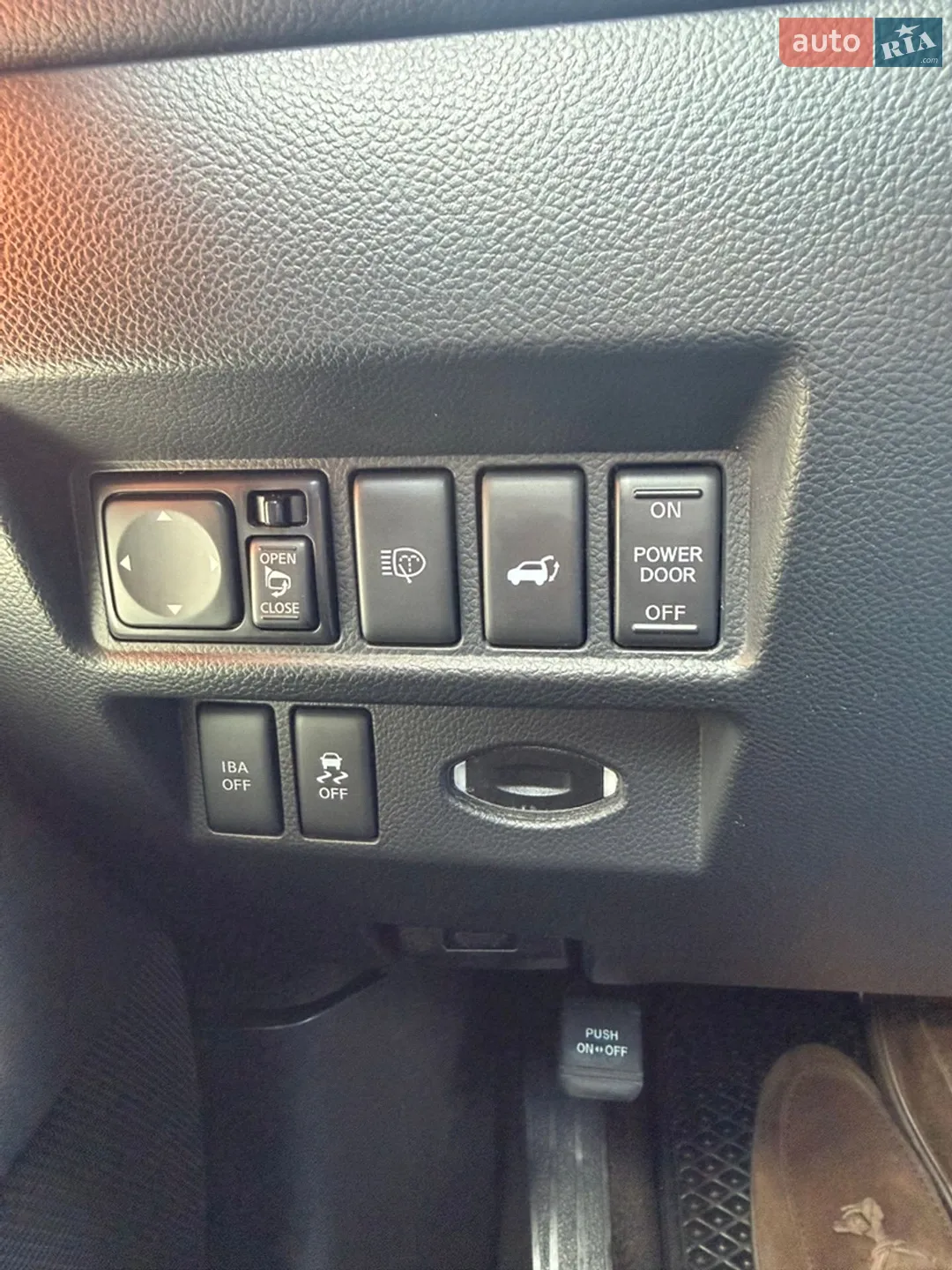 2012 Infiniti FX - мініатюра 24