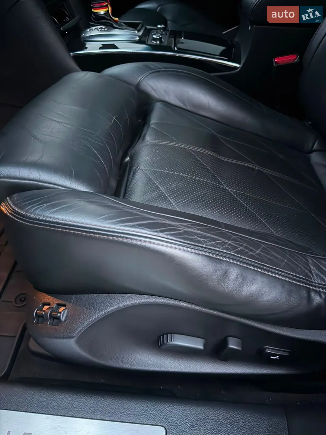 2011 Infiniti FX - мініатюра 18