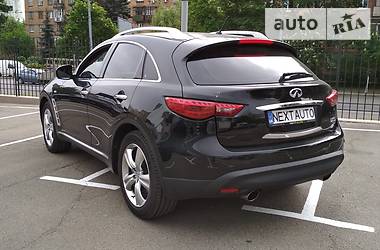 Внедорожник / Кроссовер Infiniti FX 35 2008 в Киеве