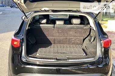 Позашляховик / Кросовер Infiniti FX 35 2008 в 