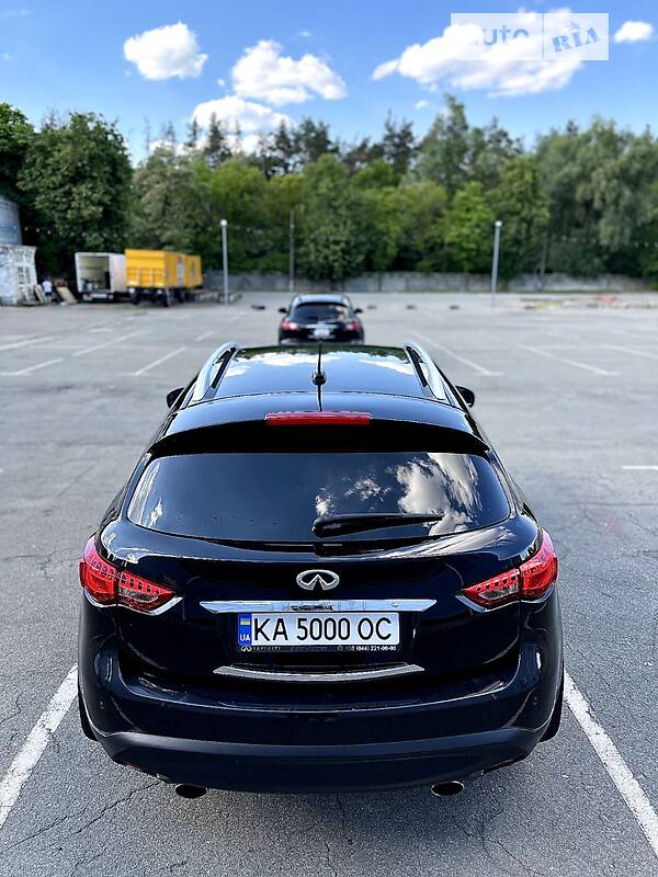 Позашляховик / Кросовер Infiniti FX 35 2008 в Києві