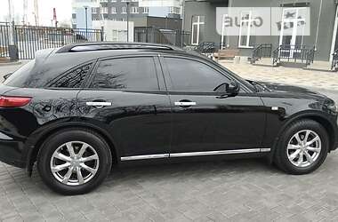 Позашляховик / Кросовер Infiniti FX 35 2007 в 