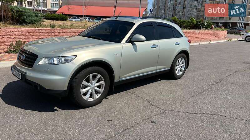Внедорожник / Кроссовер Infiniti FX 35 2007 в Николаеве