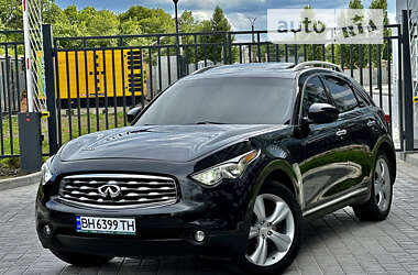 Внедорожник / Кроссовер Infiniti FX 35 2008 в 