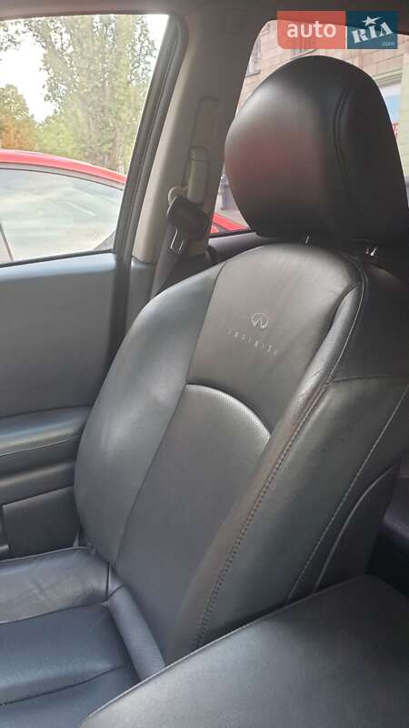 Позашляховик / Кросовер Infiniti FX 35 2006 в Києві