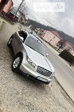 Внедорожник / Кроссовер Infiniti FX 35 2005 в Тячеве