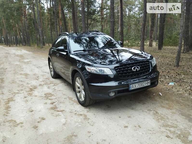 Внедорожник / Кроссовер Infiniti FX 35 2003 в Змиеве