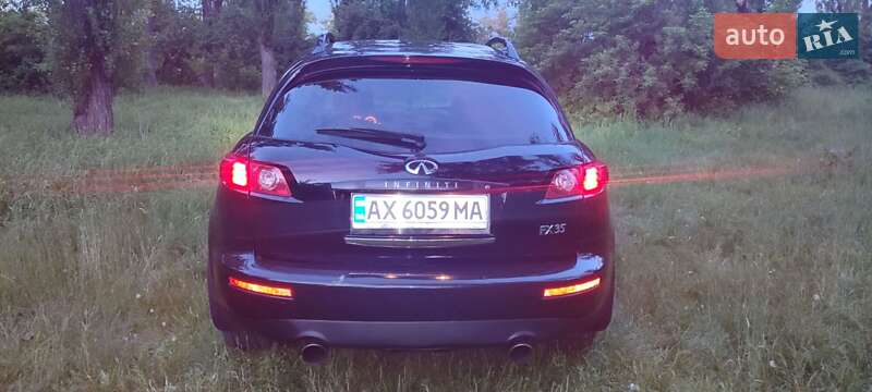 Внедорожник / Кроссовер Infiniti FX 35 2007 в Полтаве